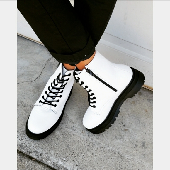 🚨The Seattle// white platform combat boot - Picture 10 of 12